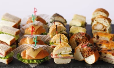 ホテルメイドブレッドを使用したサンドウィッチ