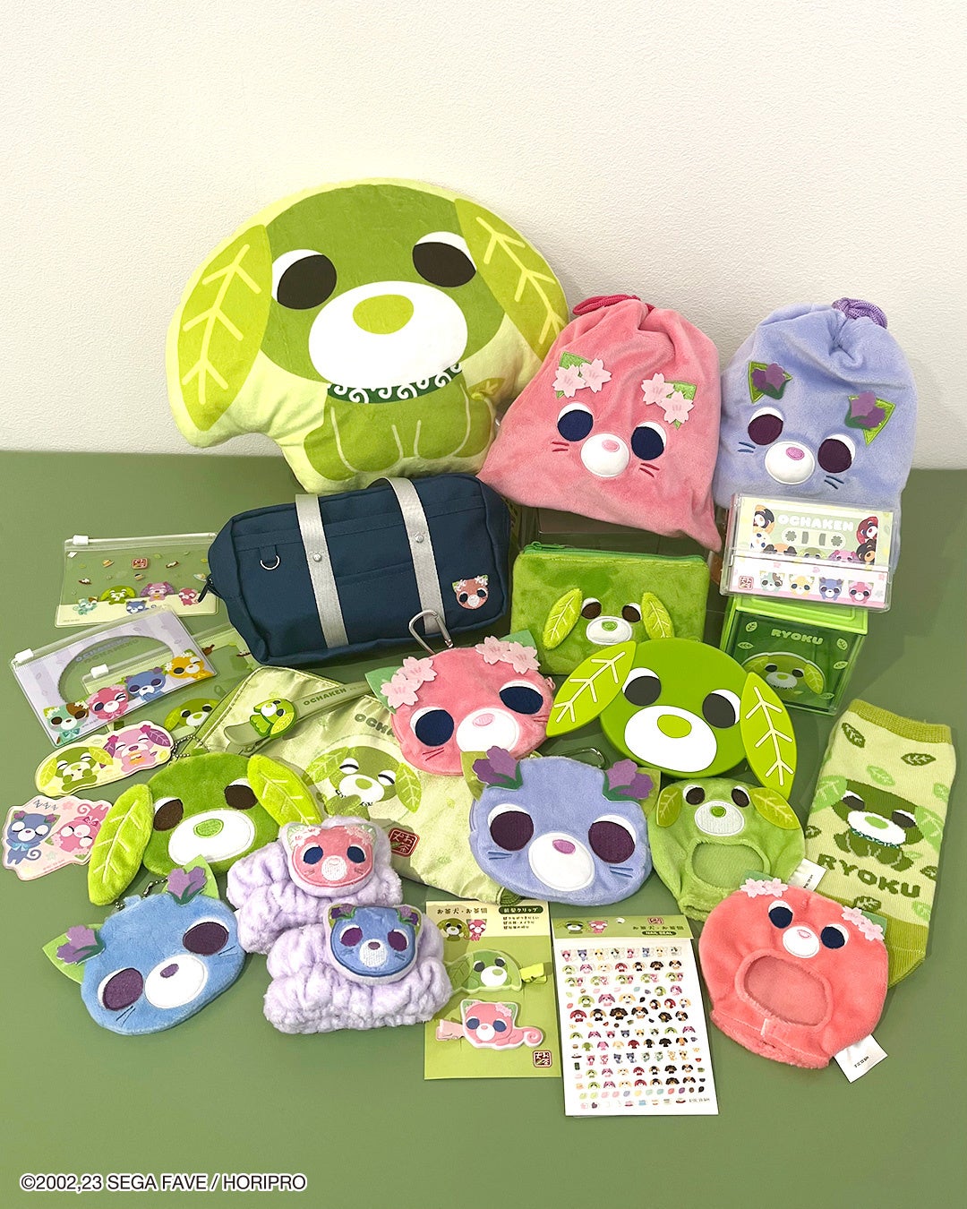 お茶犬×サンキューマート コラボグッズ全体