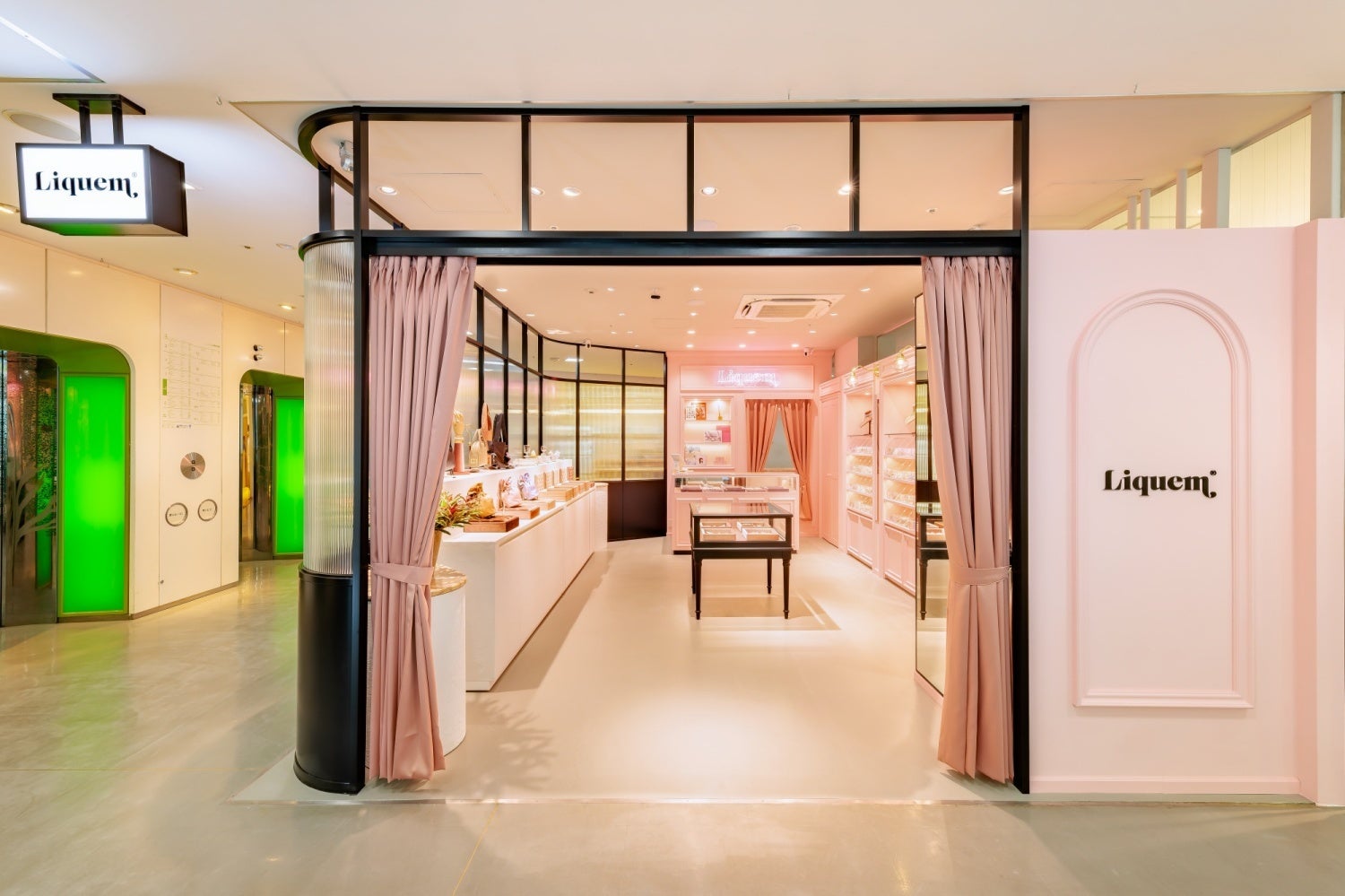 Liquem 店舗外観