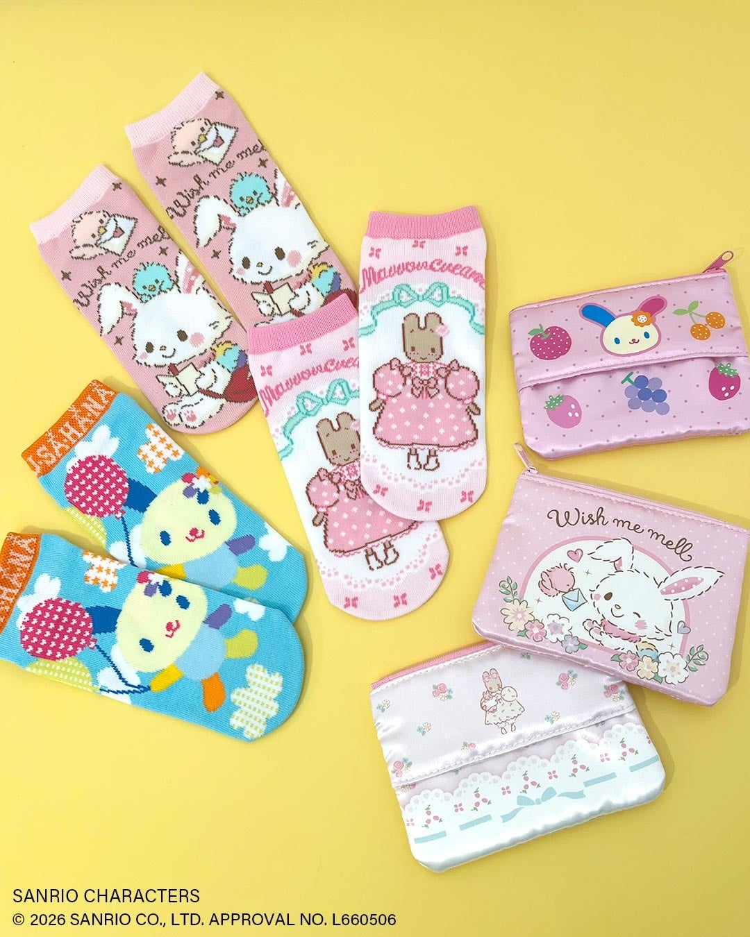 サンリオキャラクターズ イースター アンクルソックスとティッシュポーチ
