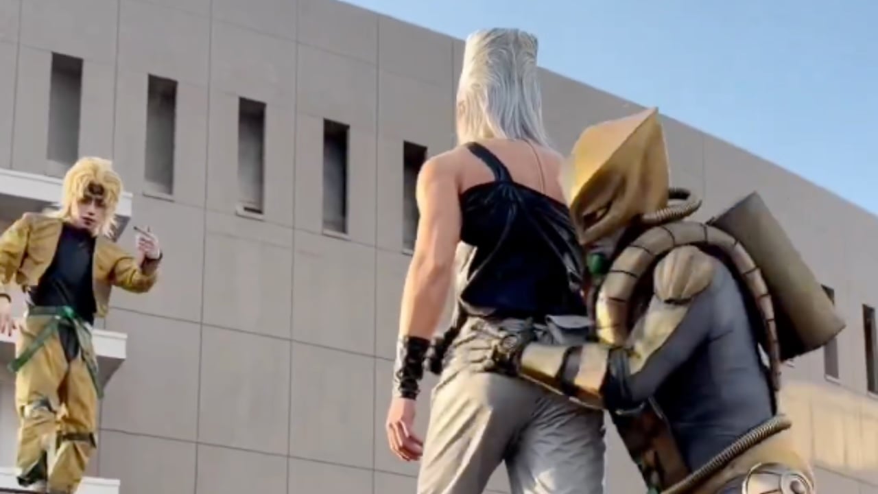 『ジョジョの奇妙な冒険』コスプレでザ・ワールドの「時間停止」を完全再現！？「ワールドくん息切れてるじゃないの」「疲れてるの可愛い」