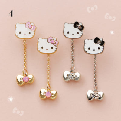 I ♡ Hello Kitty ピアス