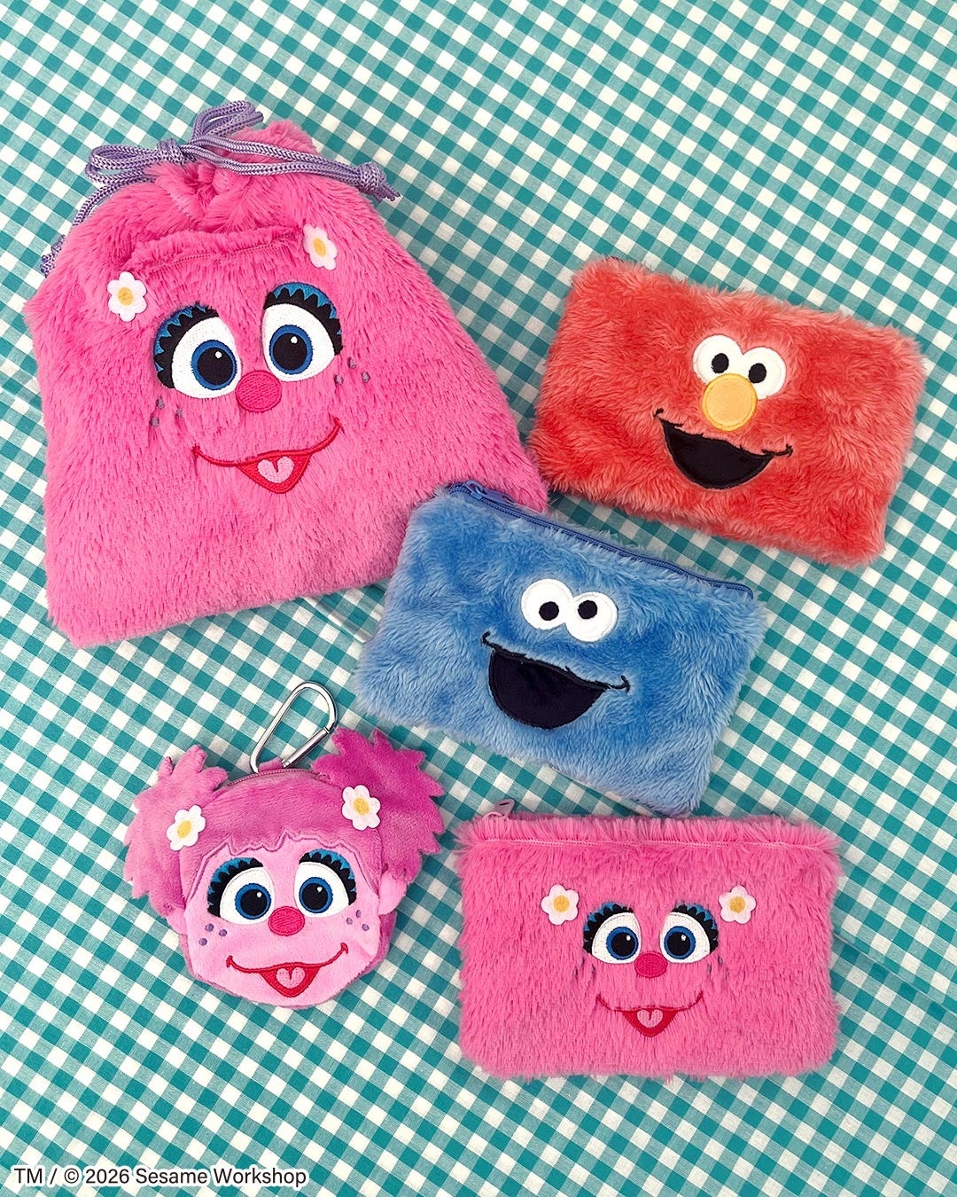 セサミストリート×サンキューマート ふわふわ巾着・ダイカットポーチ