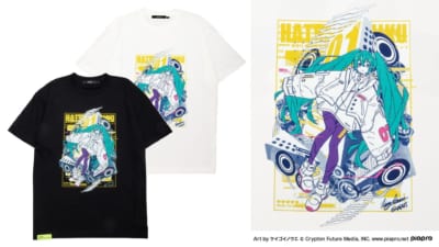 初音ミク Tシャツ Art by ケイゴイノウエ(ブラック/ホワイト、M/L/XL)各税込6,600円