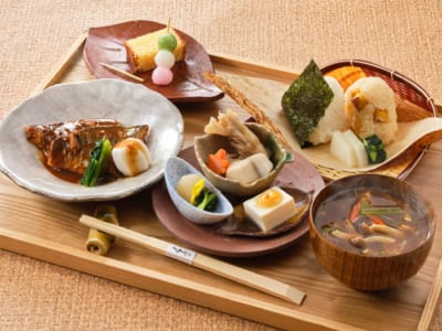 特別御膳「食堂のおばちゃんのおこんだて」イメージ