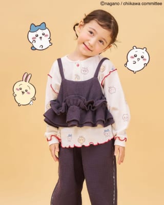 アニメちいかわワッフルヘンリーネックTシャツ