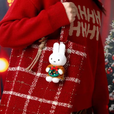 ミッフィー ホリデーコレクション ぬいぐるみキーホルダー 画像3