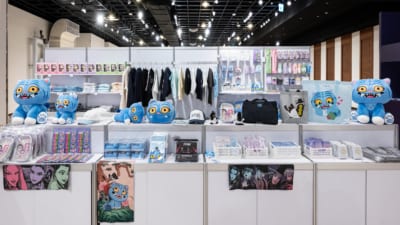 高雄会場に並ぶキャラクターグッズ