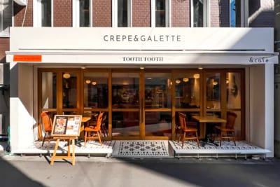 『トーベとムーミン展』タイアップ店舗 CREPE & GALETTE TOOTH TOOTHの店舗写真