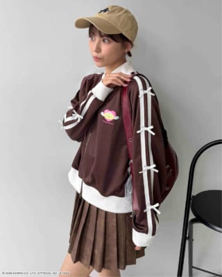 AS KNOW AS plusから『サンリオキャラクターズ』のトラックジャケットが登場 画像1