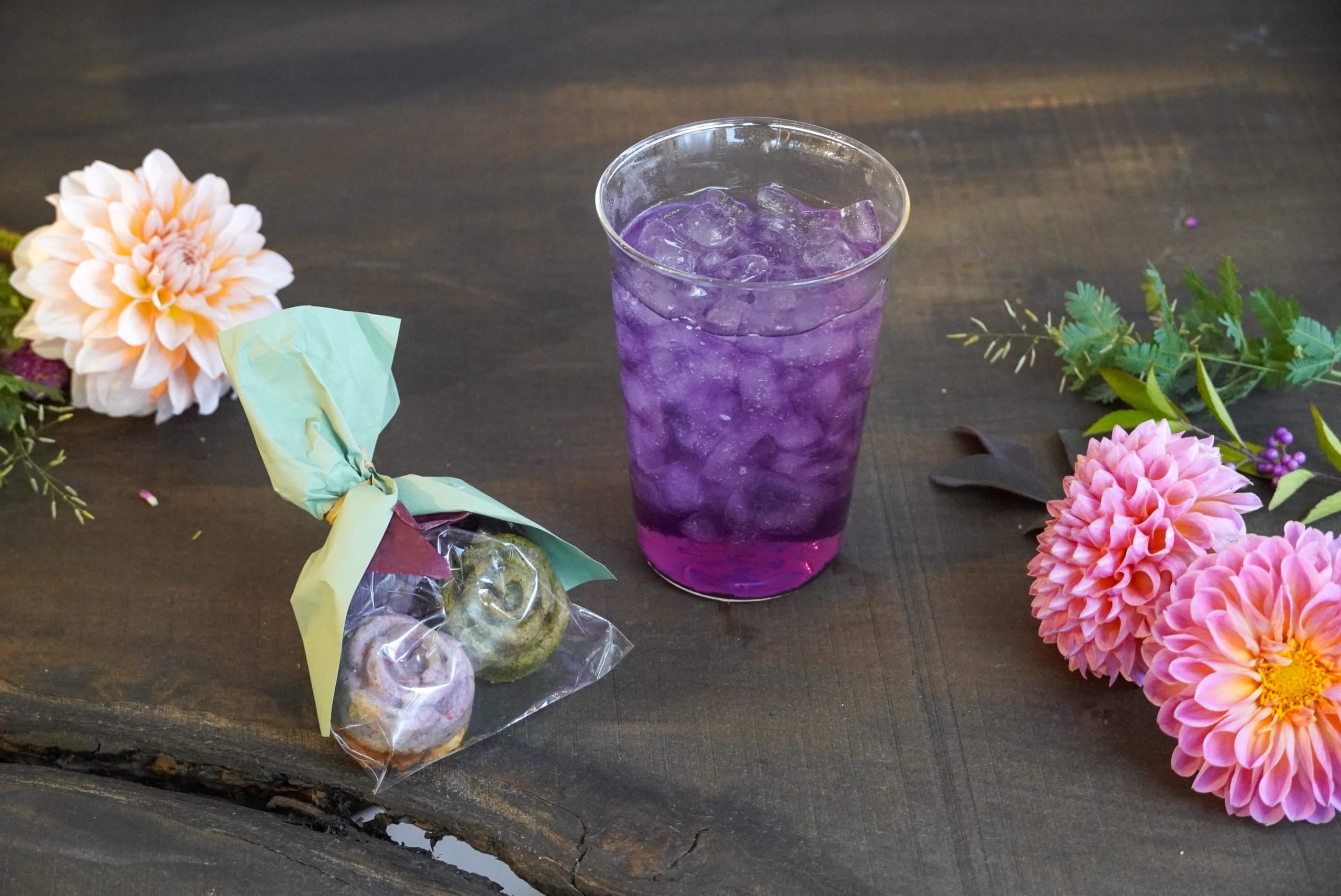 壬氏の麗しハーブティーと花咲く薔薇のフロランタンブーケセット