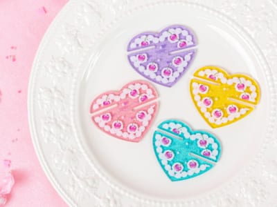 ラメ入りなかよし台座 ハートのゼリーケーキ