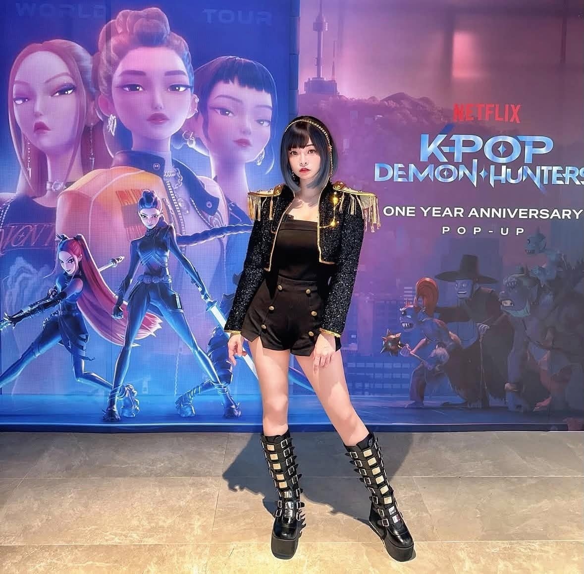 台北会場のキャラクタービジュアル展示