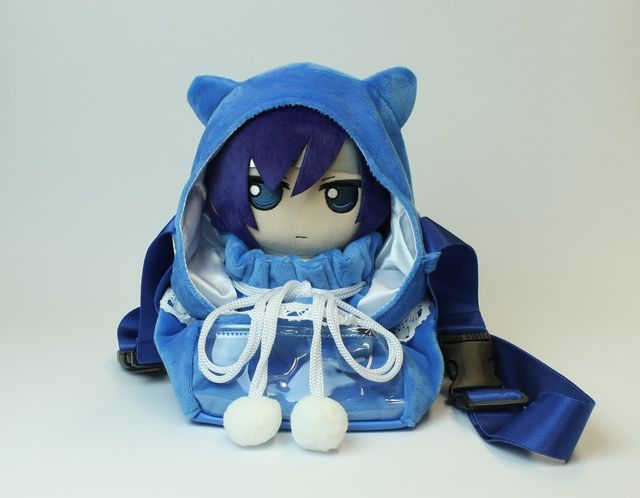 ぬいぐるみバッグとキャラクターセット