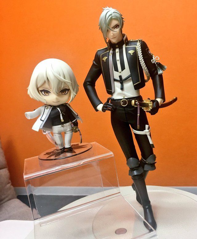 ねんどろいど 源氏兄弟 髭切 膝丸 新品未使用 髭切​がねんどろいど、膝丸がスケールフィギュア​​に！​小さい兄