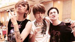 Ta_2さんの足元に注目?「OLDCODEX with 宮野真守さん」な上海で撮影した3ショット公開!