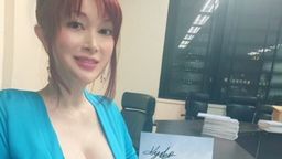 叶姉妹、コミケで頒布する神秘のアメージングブック3000冊は全てお二人の直筆サイン入り!