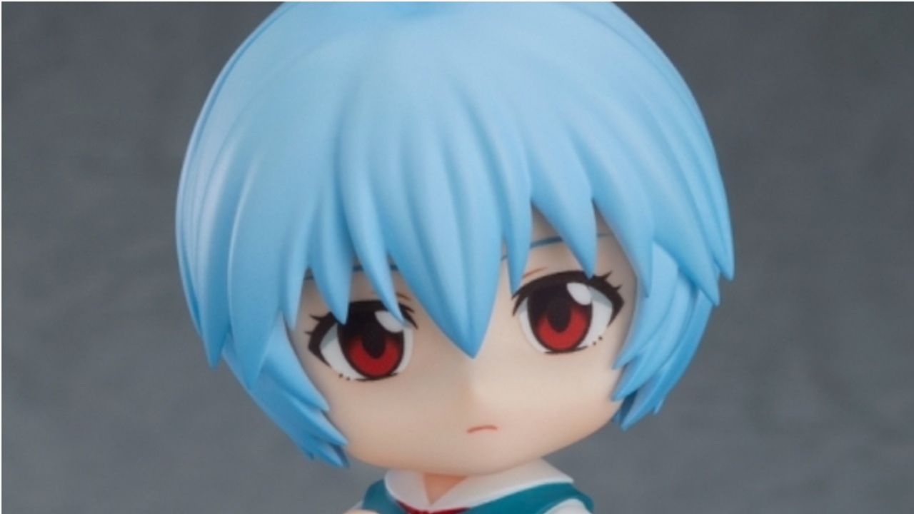 『ヱヴァ』綾波レイのねんどろいどが登場！貴重な”テレ顔”や”笑顔”＆怪我した姿を再現できる眼帯と包帯も付属